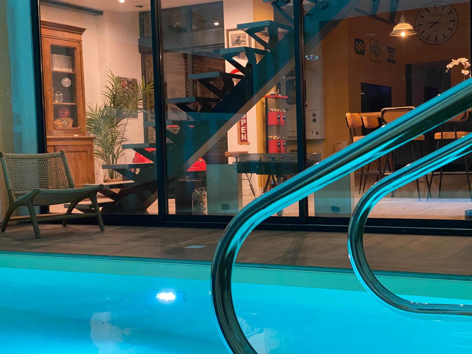 Loft Spa Reims-Fr 250M2 Privatifs, Piscine Interieure Chauffee, Spa Et Parking מראה חיצוני תמונה